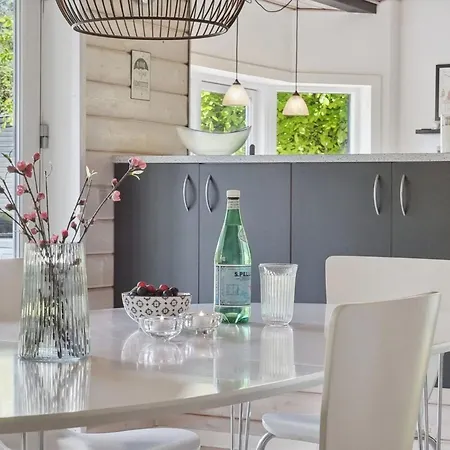 別荘 Hejdi - 350m From The Sea By Interhome *